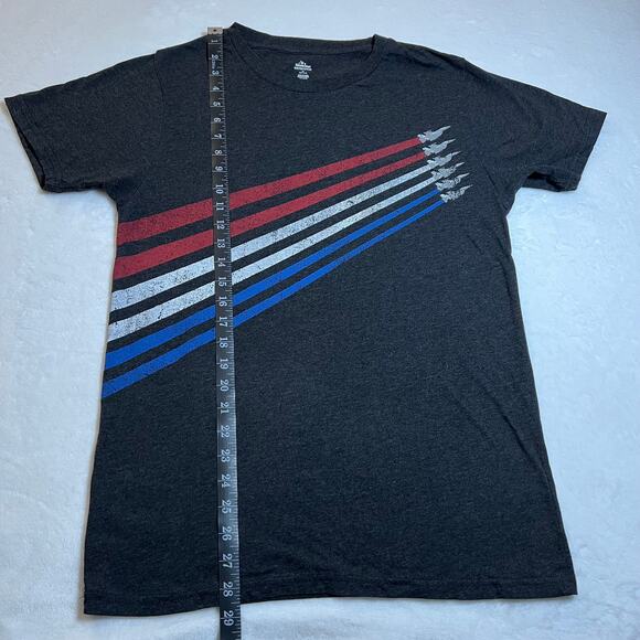 Celebrate Patriotic Women's Short Sleeve Jets USA Stripe T-Shirt Size M - Picture 8 of 8